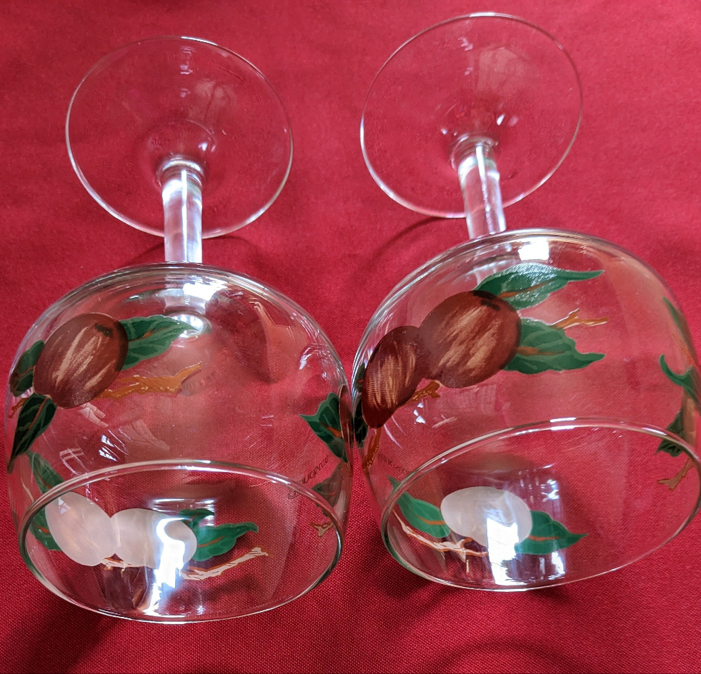 Set of Two Franciscan Apple Pattern Water Goblet/Replacement Set