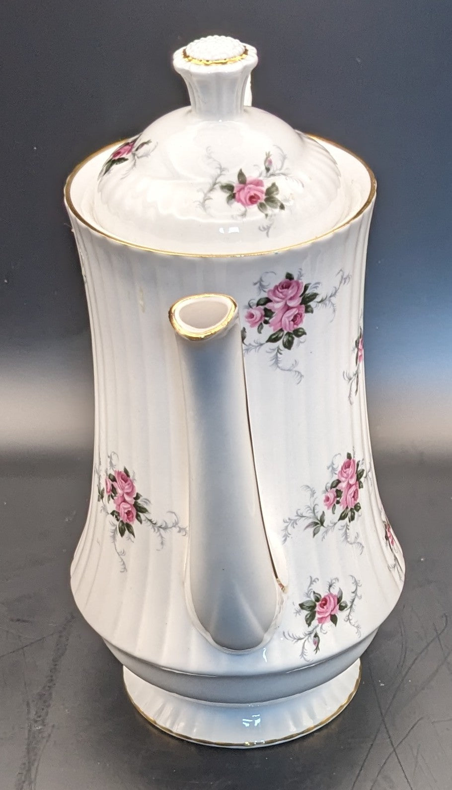 Princess House Crystal Windsor Rose Tea Pot with Lid/ Coffee Pot