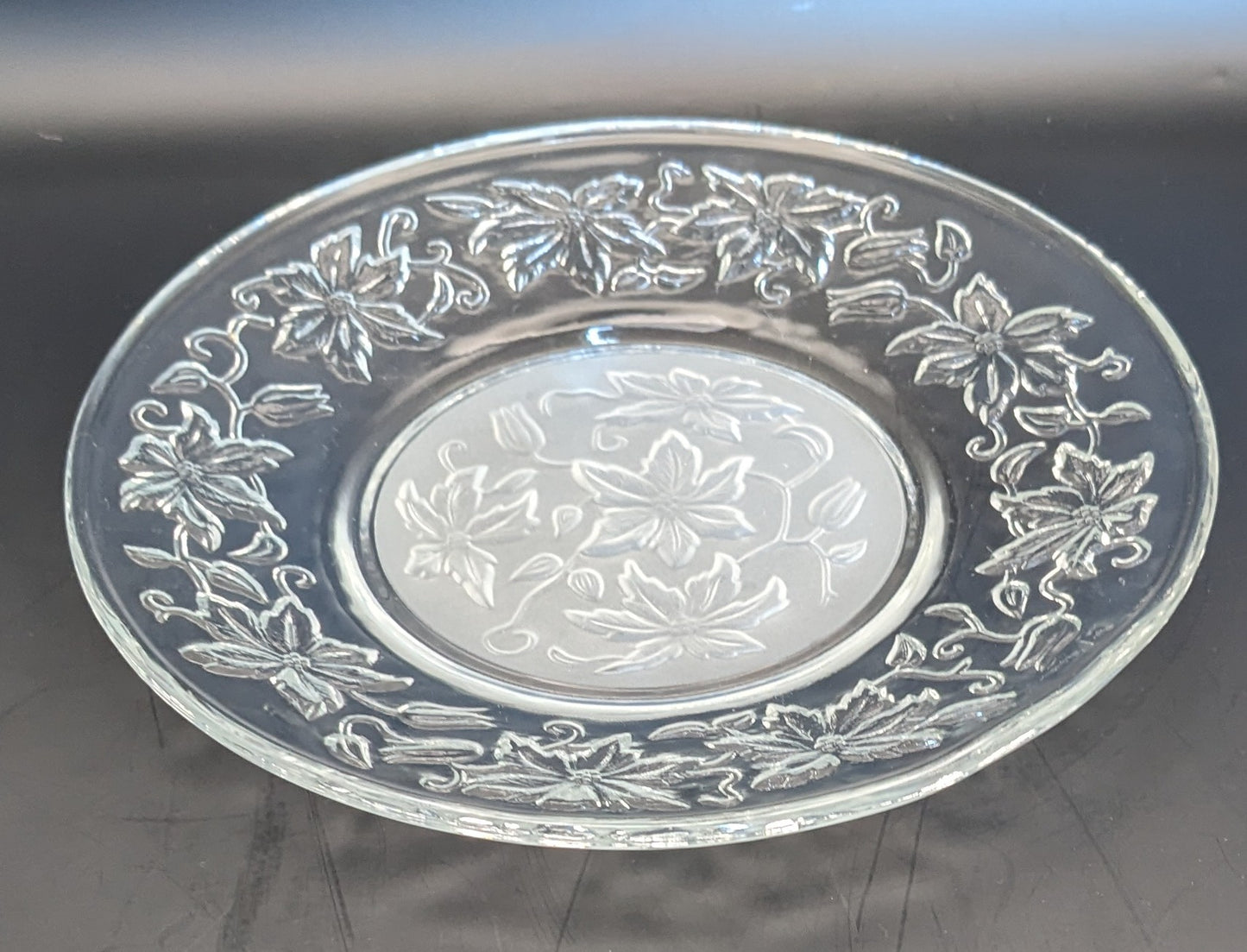 Vintage Princess House Fantasia Crystal Desert/ Bread Plate