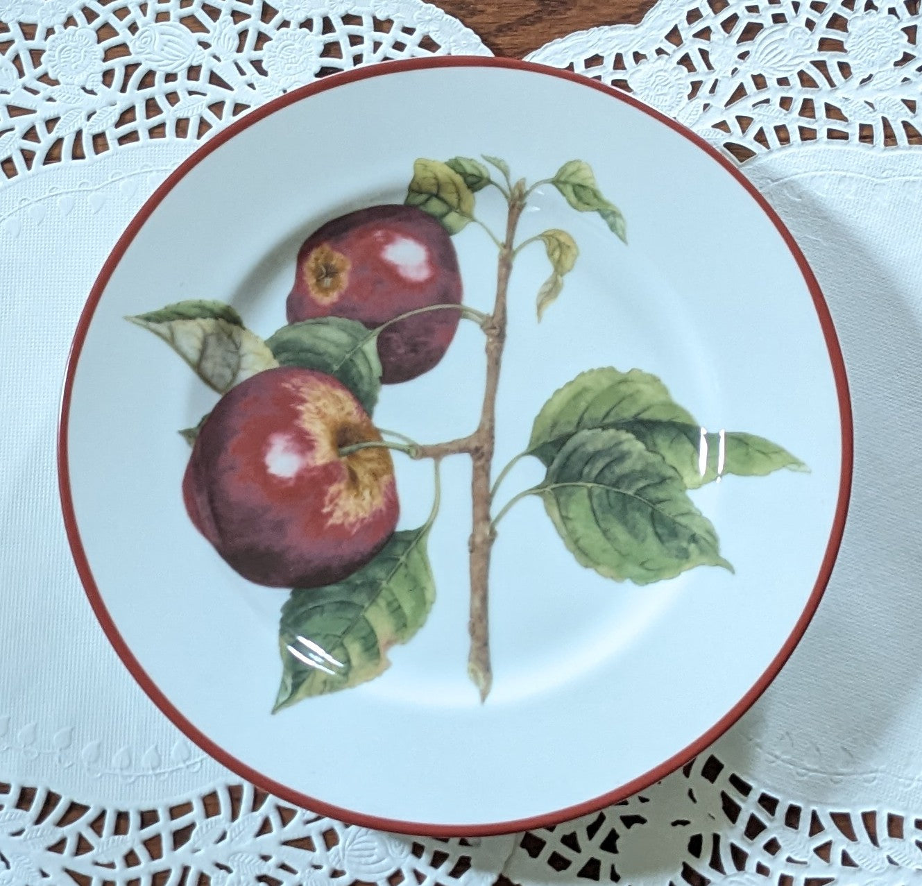 Williams Sonoma Apple Orchard Dessert/Salad Plate