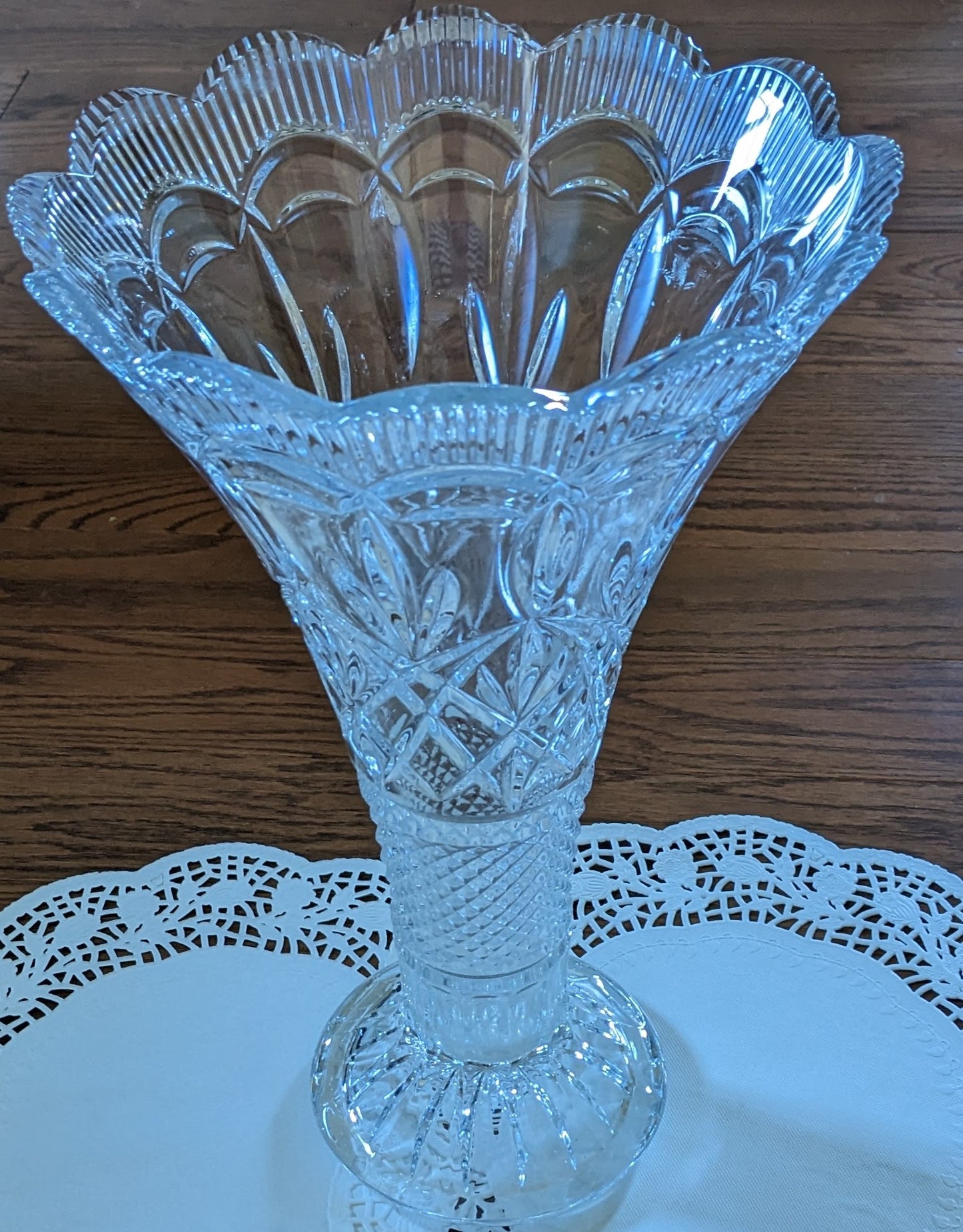 Extra Large Vintage unbranded 14" Lead Crystal Flower Vase