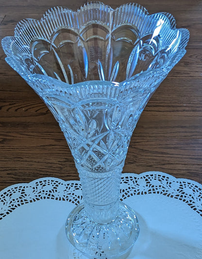 Extra Large Vintage unbranded 14" Lead Crystal Flower Vase