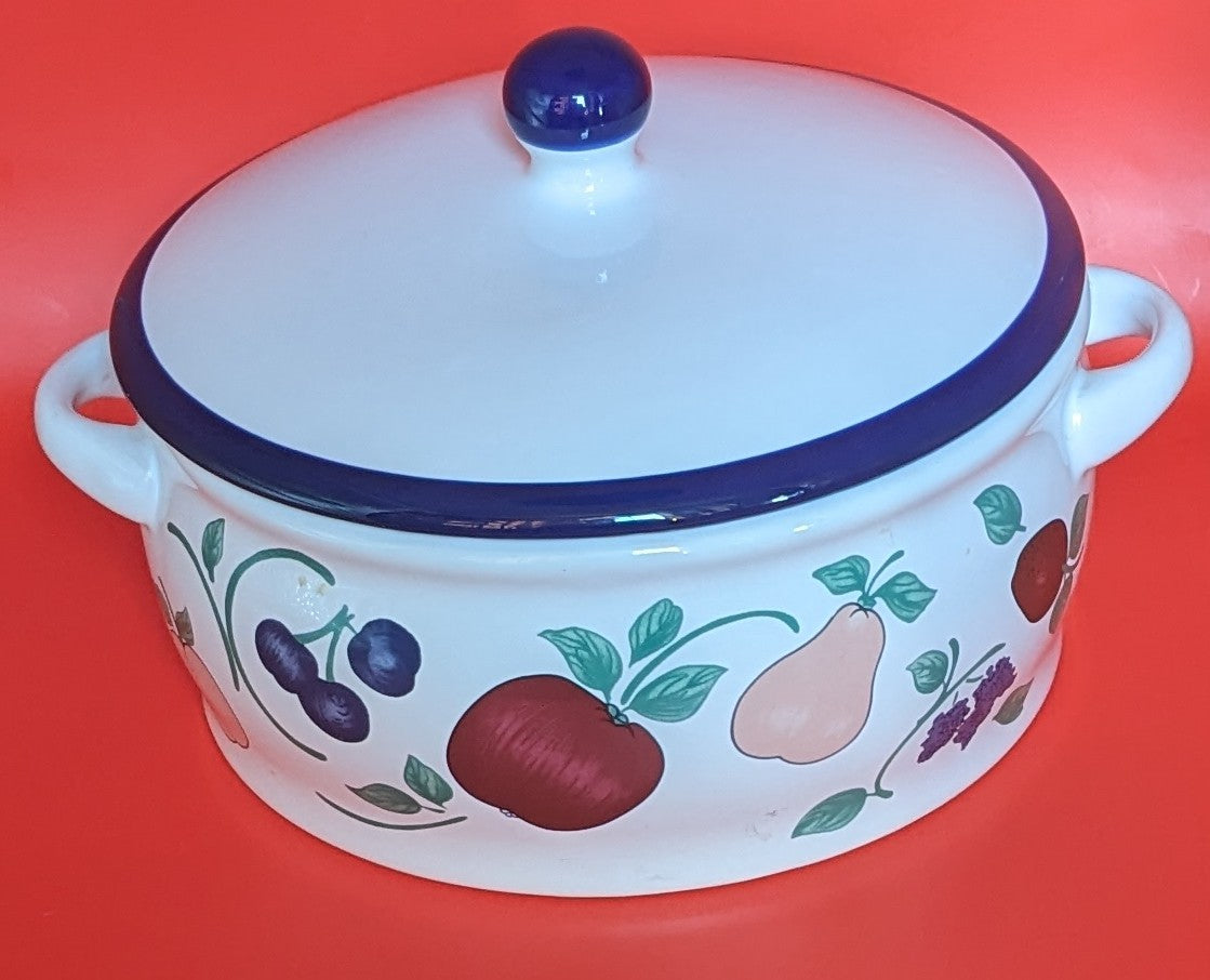 Princess House Orchard Medley 2 QT Covered Casserole