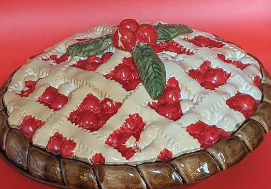 Vintage 11" Cherry Pie Dish/ Pie Plate With Lid