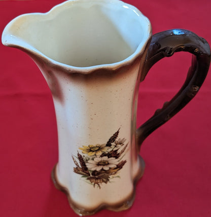 Vintage Creamer Mold/Pitcher/flowers Vase