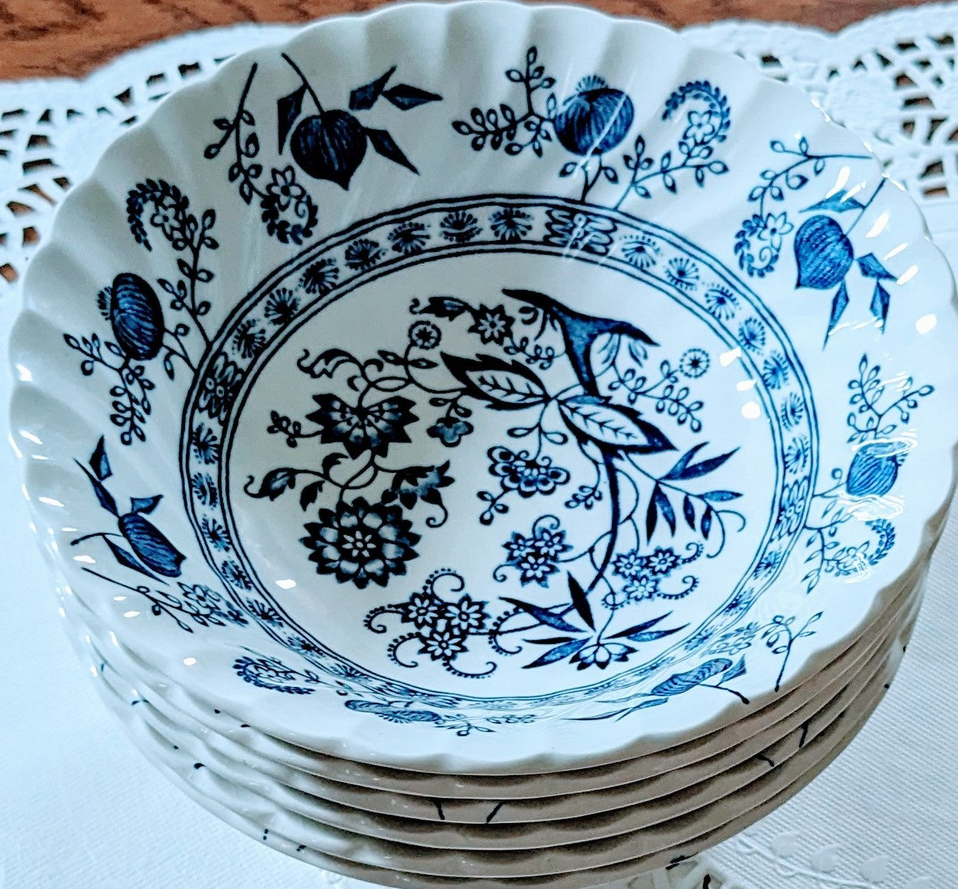 Johnson Brothers England Blue Nordic Blue Onion 8" Cereal Bowl